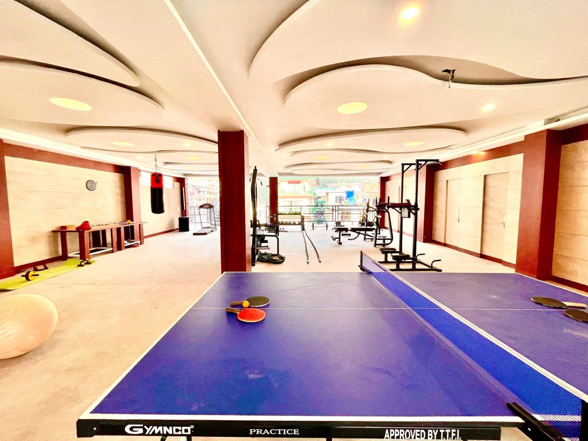 Vista Resort, Manali - ! Near Mall Road !! Hot & Cold Ac Rooms !! Best Selling !! Big Parking !! Luxury Collection !! Open Terrace !! Lift !! Playing Zone !! Property Of The Year ! Kültér fotó