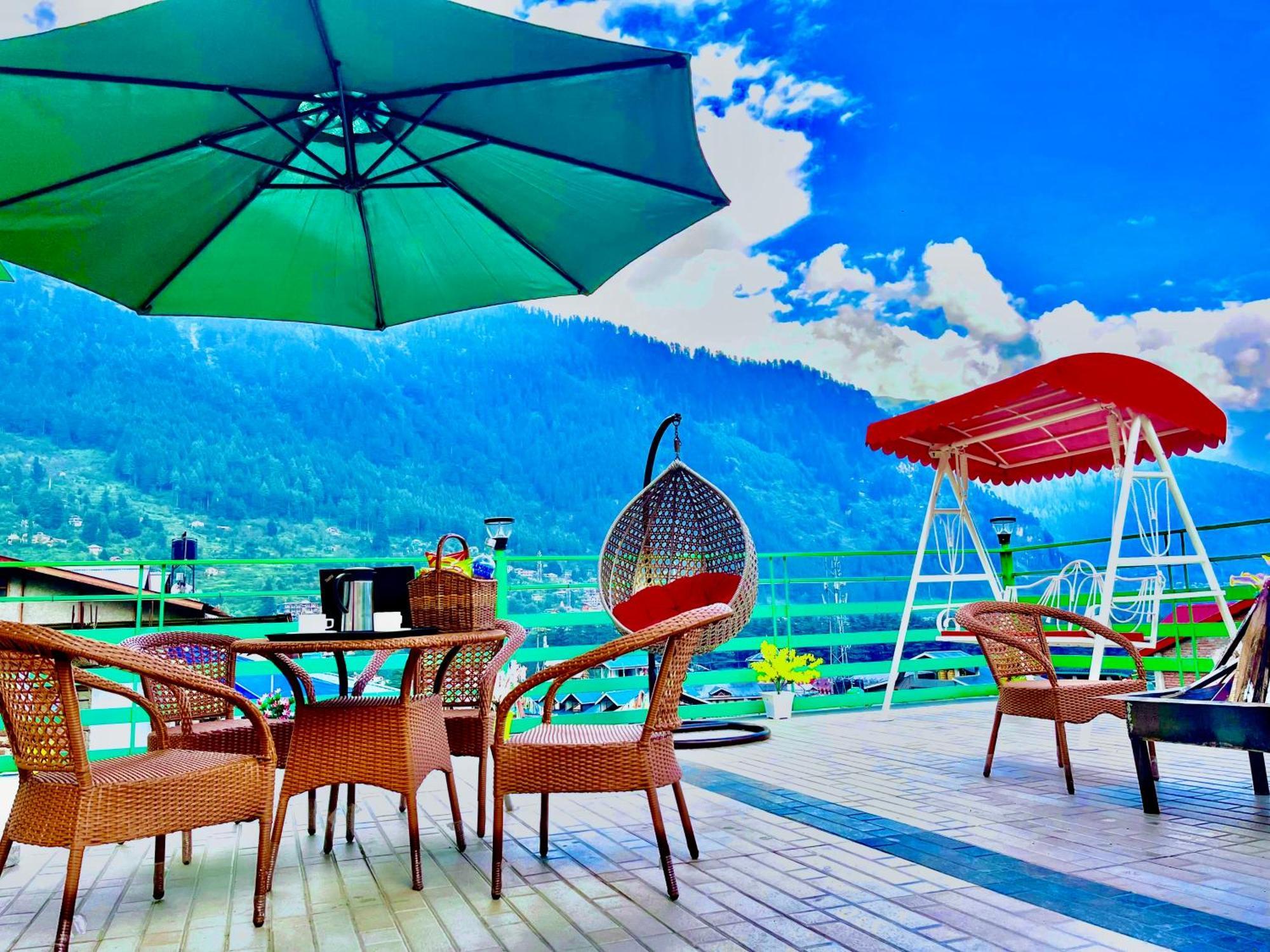 Vista Resort, Manali - ! Near Mall Road !! Hot & Cold Ac Rooms !! Best Selling !! Big Parking !! Luxury Collection !! Open Terrace !! Lift !! Playing Zone !! Property Of The Year ! Kültér fotó