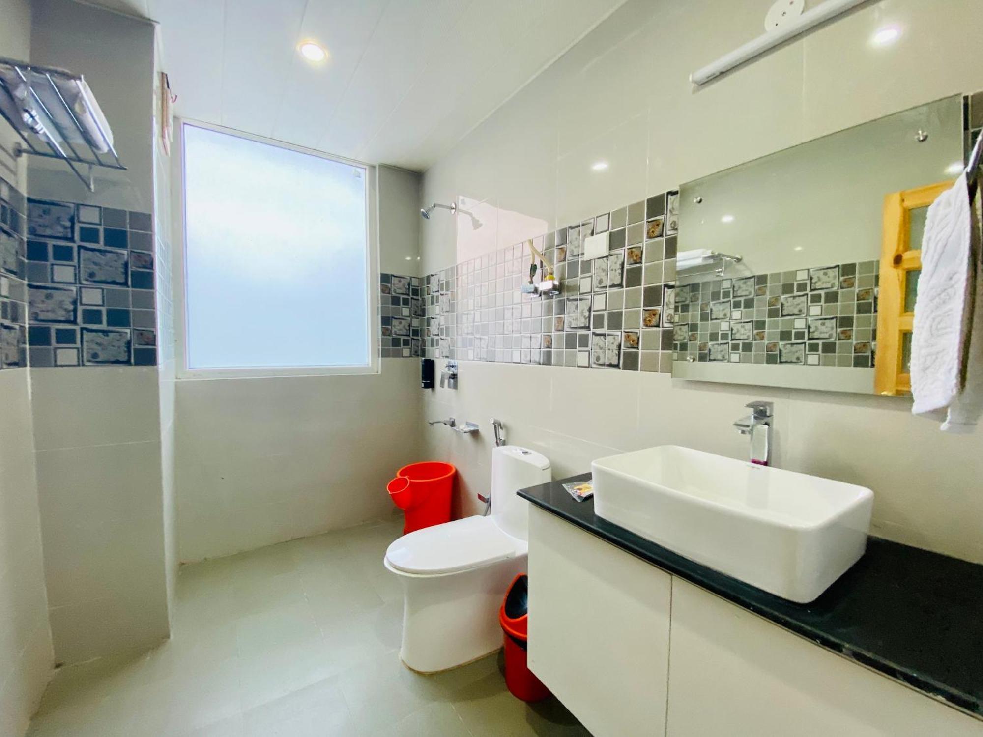 Vista Resort, Manali - ! Near Mall Road !! Hot & Cold Ac Rooms !! Best Selling !! Big Parking !! Luxury Collection !! Open Terrace !! Lift !! Playing Zone !! Property Of The Year ! Kültér fotó