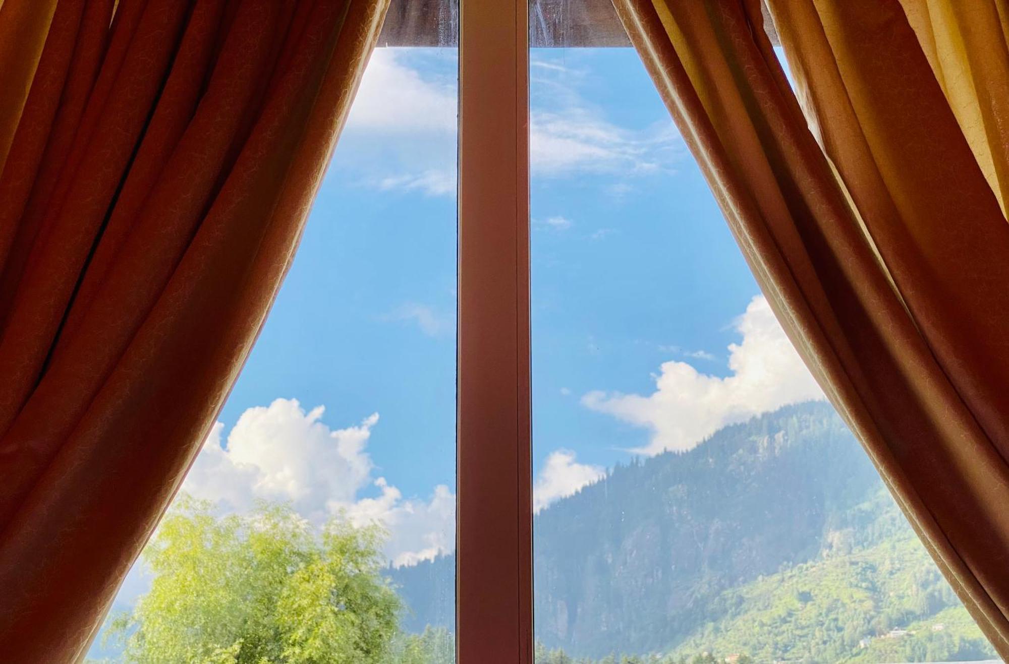 Vista Resort, Manali - ! Near Mall Road !! Hot & Cold Ac Rooms !! Best Selling !! Big Parking !! Luxury Collection !! Open Terrace !! Lift !! Playing Zone !! Property Of The Year ! Kültér fotó