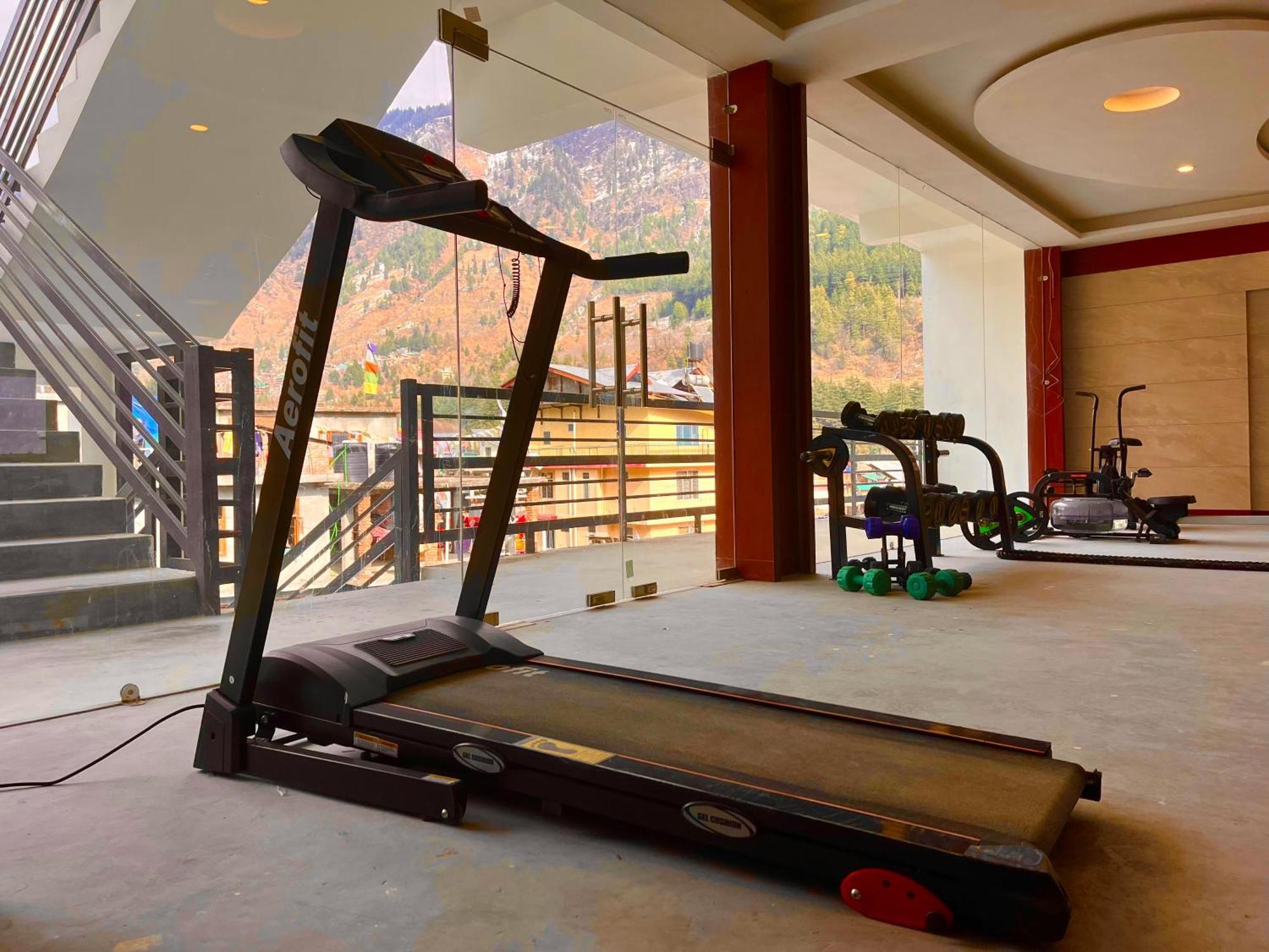 Vista Resort, Manali - ! Near Mall Road !! Hot & Cold Ac Rooms !! Best Selling !! Big Parking !! Luxury Collection !! Open Terrace !! Lift !! Playing Zone !! Property Of The Year ! Kültér fotó